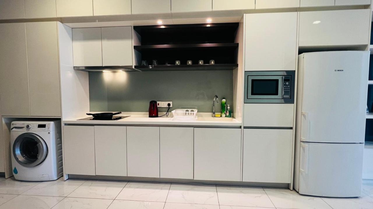 The Platinum Klcc By Infinity Pool Apartment Kuala Lumpur Ngoại thất bức ảnh